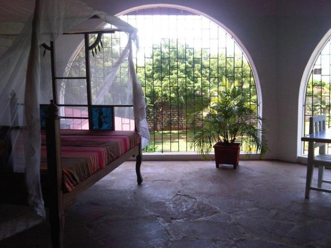 Bed and Breakfast Giraffe House Malindi Zimmer foto